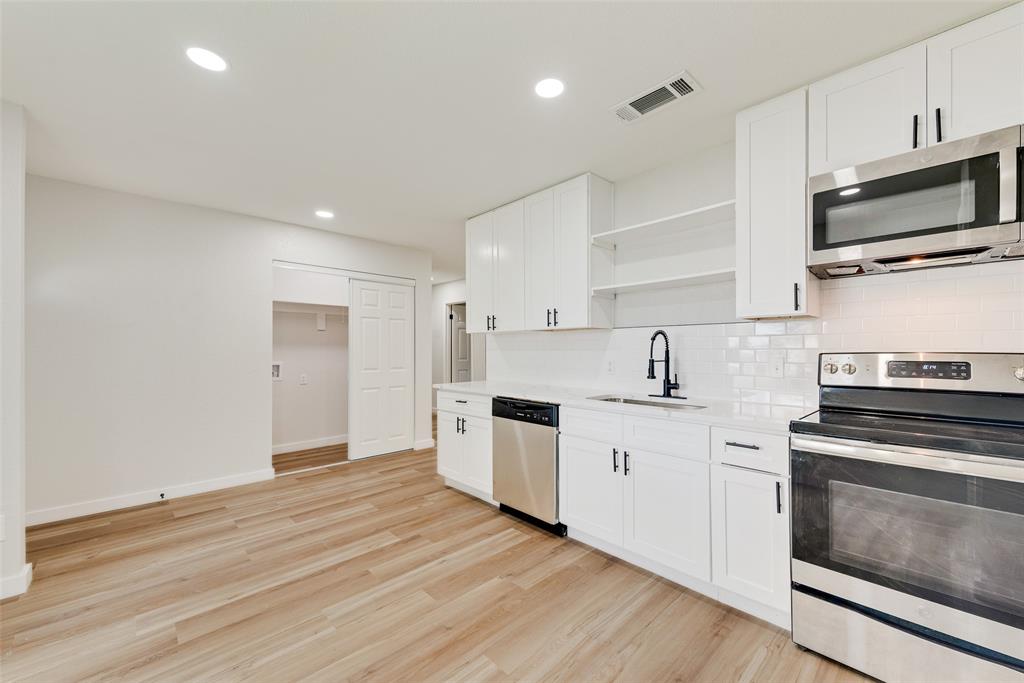 Rolling Meadows Twnhs - Residential
