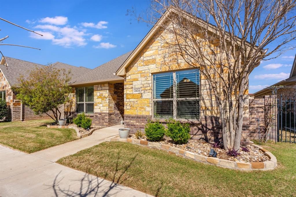 Fountain Village - Residential