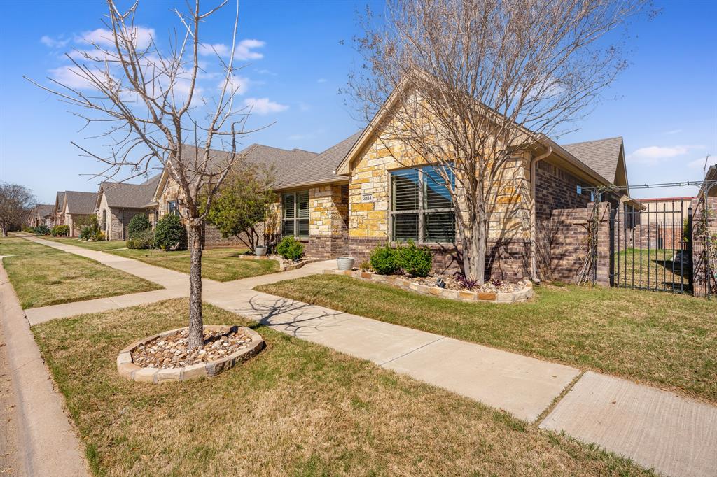 Fountain Village - Residential