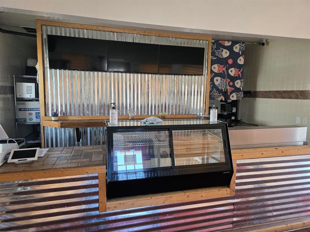 Kim Addition - Commercial Sale