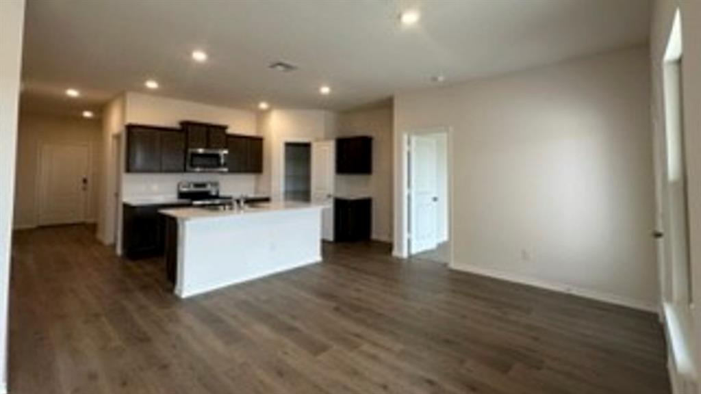 Riverfield - Residential