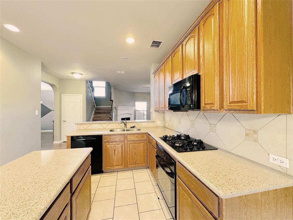 Villages Of Melissa Ph 1 - Residential Lease