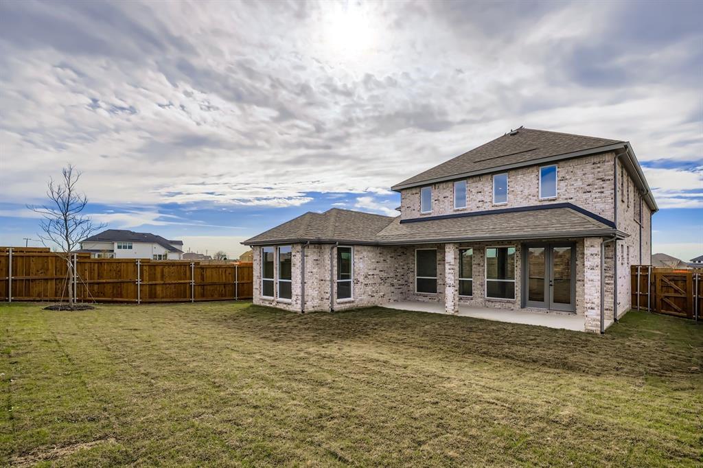 Ten Mile Creek - Residential