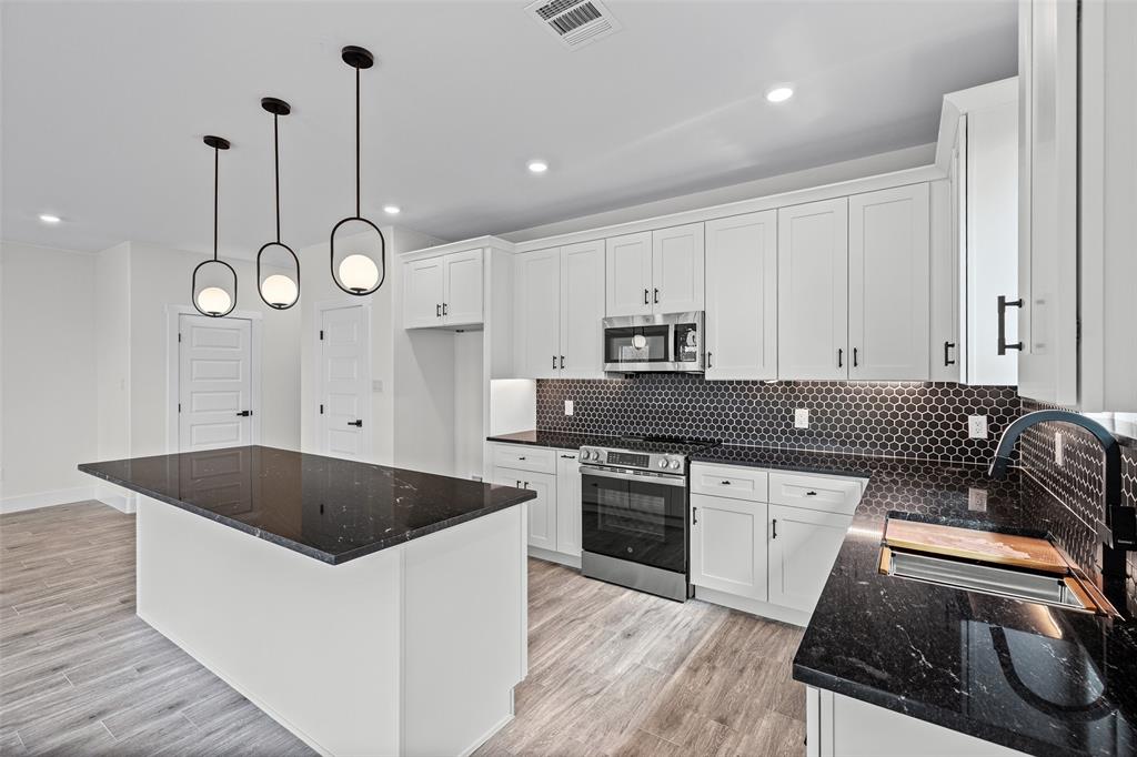 Canyon Creek - Residential