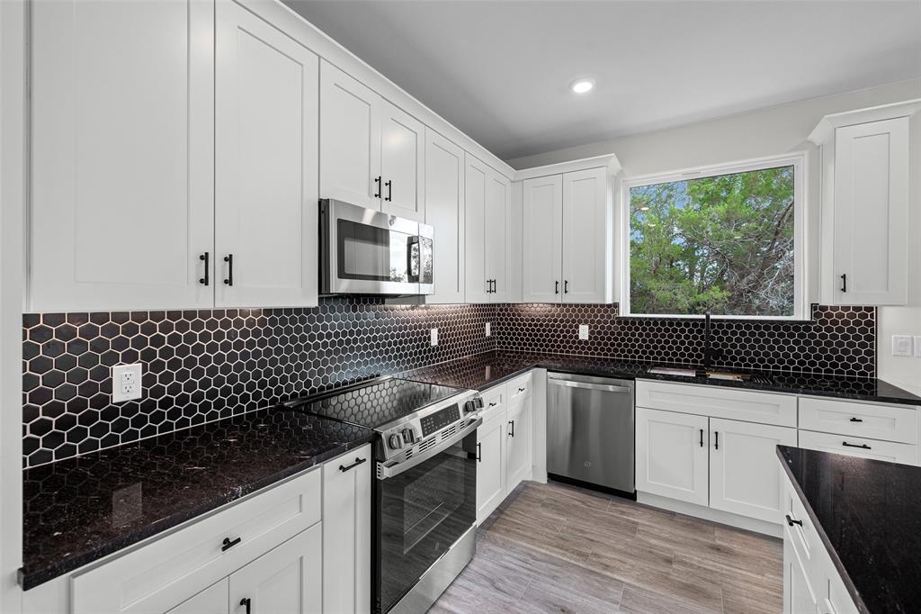Canyon Creek - Residential