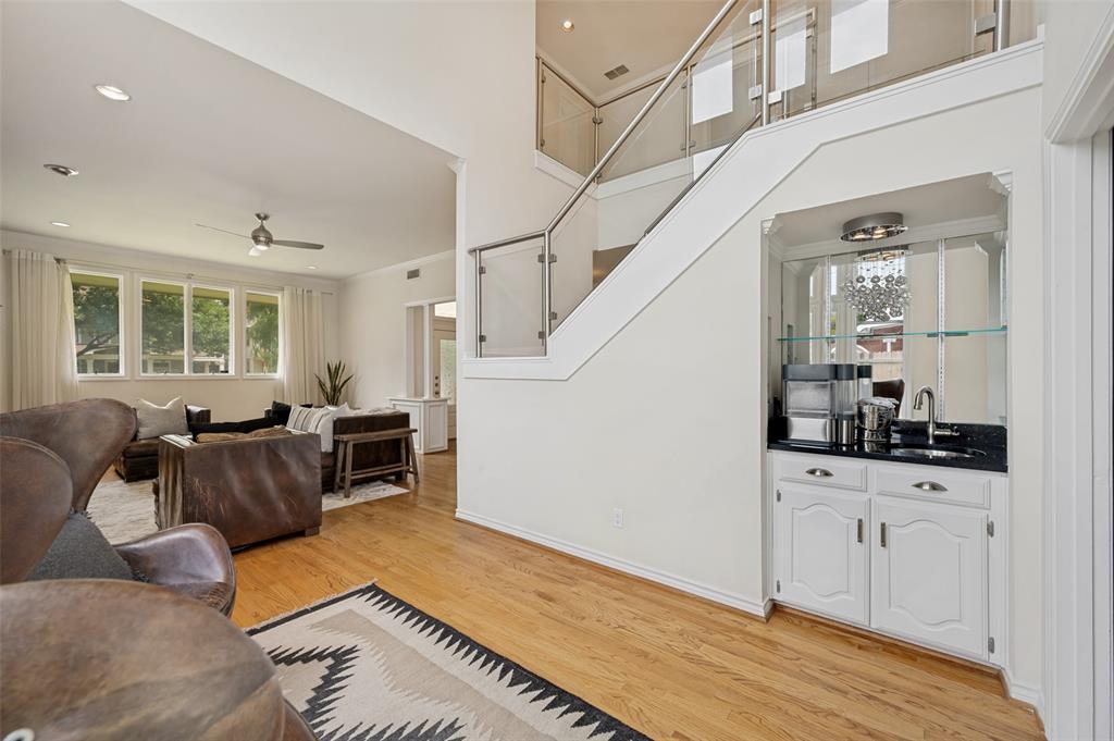 Munger Place - Residential