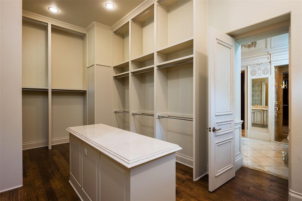 Roxbury Grove - Residential
