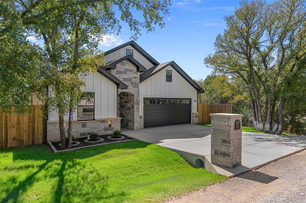 Oak Trail Shores Sec F - Residential
