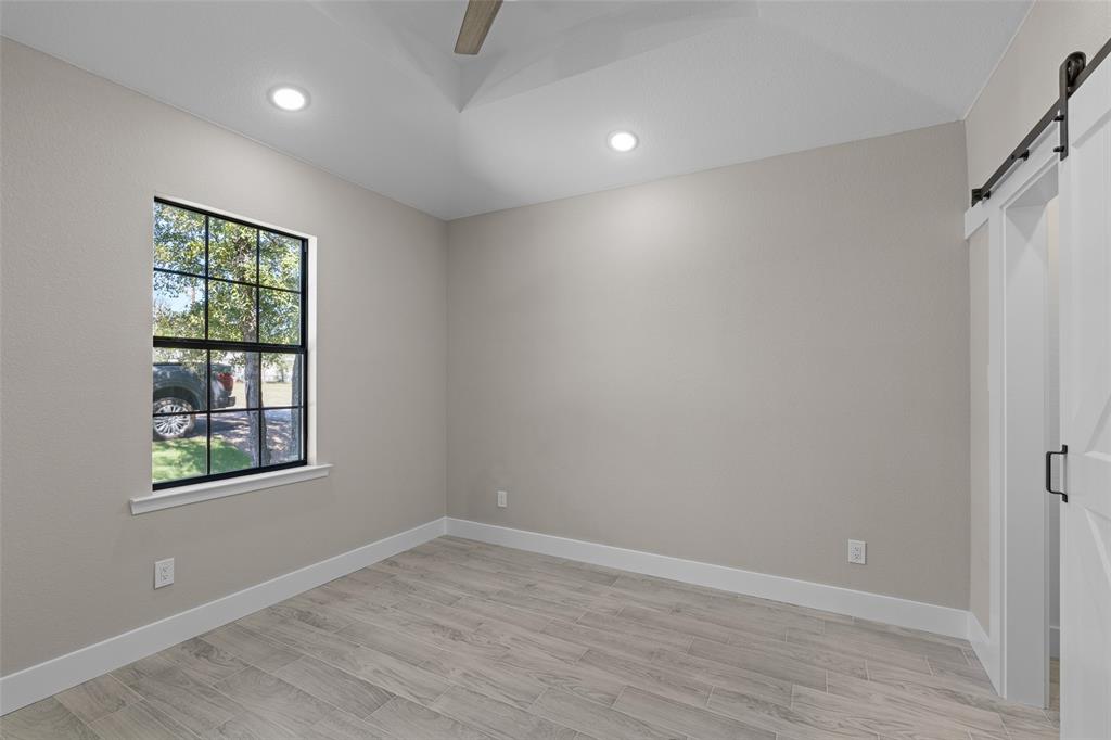 Oak Trail Shores Sec F - Residential