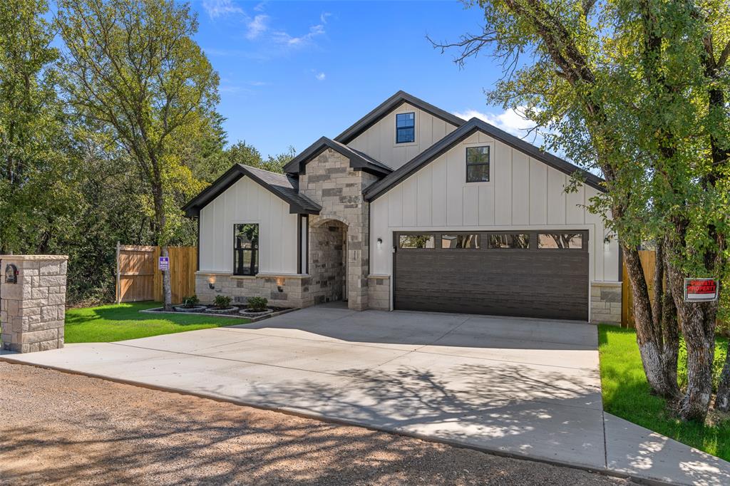 Oak Trail Shores Sec F - Residential