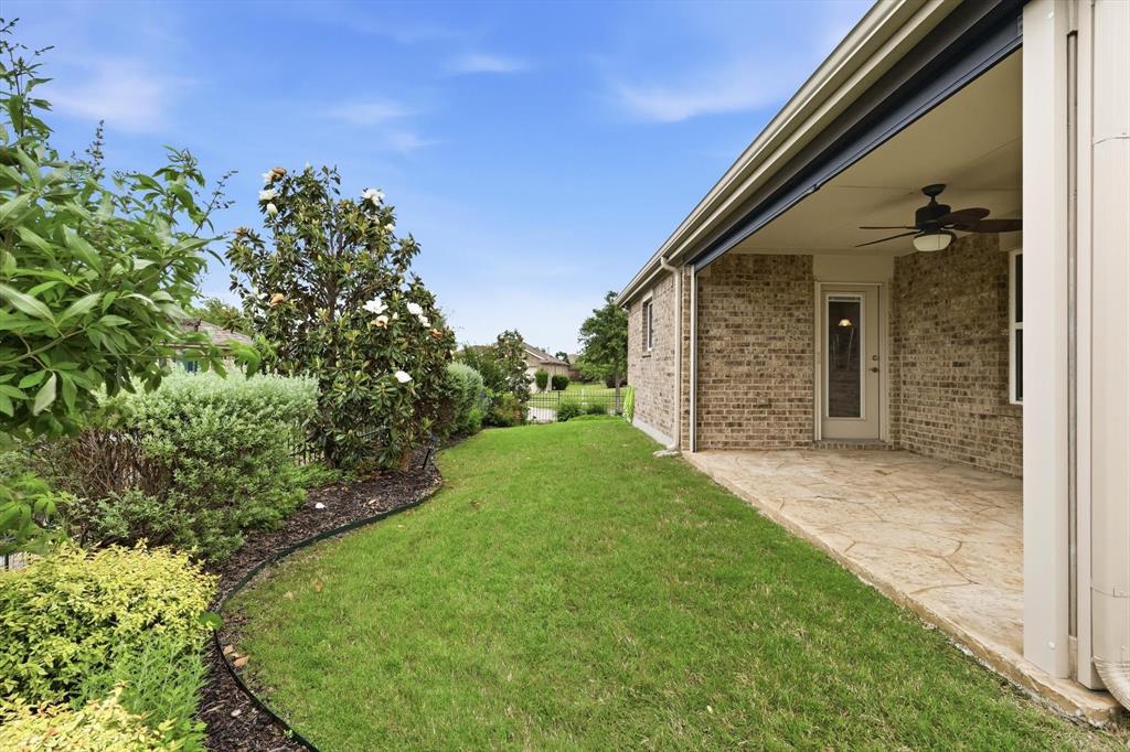 Frisco Lakes By Del Webb Villa - Residential