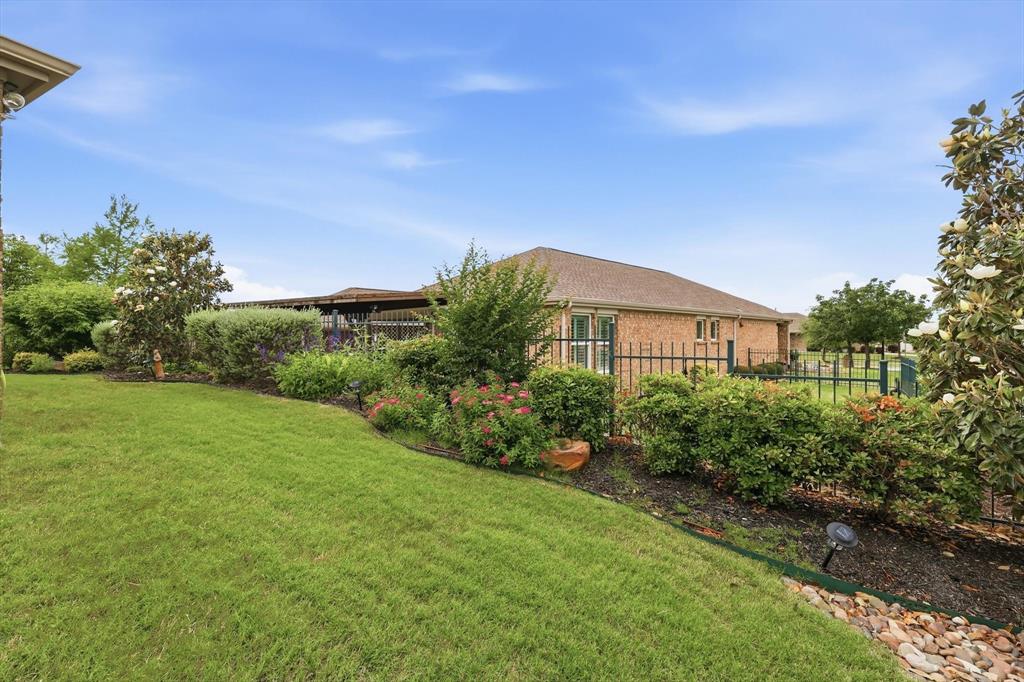 Frisco Lakes By Del Webb Villa - Residential