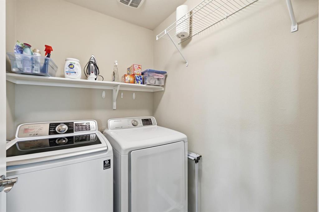Frisco Lakes By Del Webb Villa - Residential