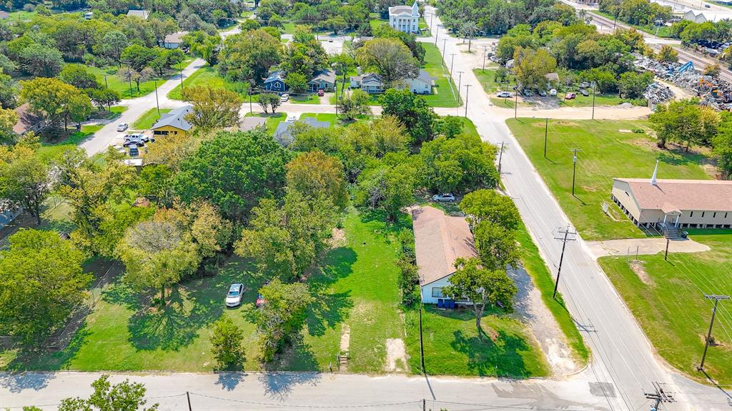 Corsicana - Land