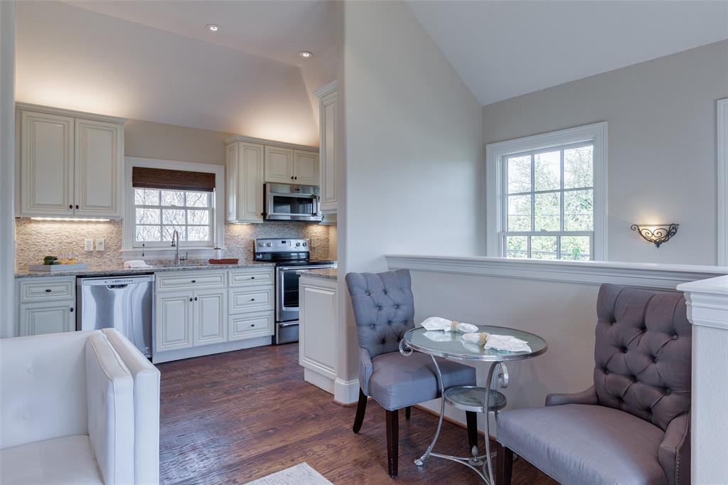 Walnut Hill Rdg Add - Residential