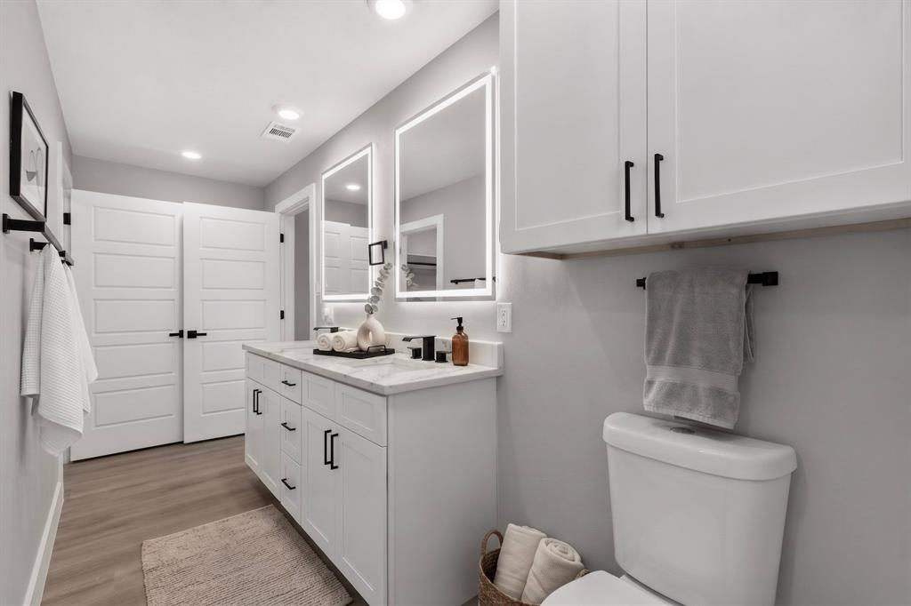 Village Glen Estates Add - Residential