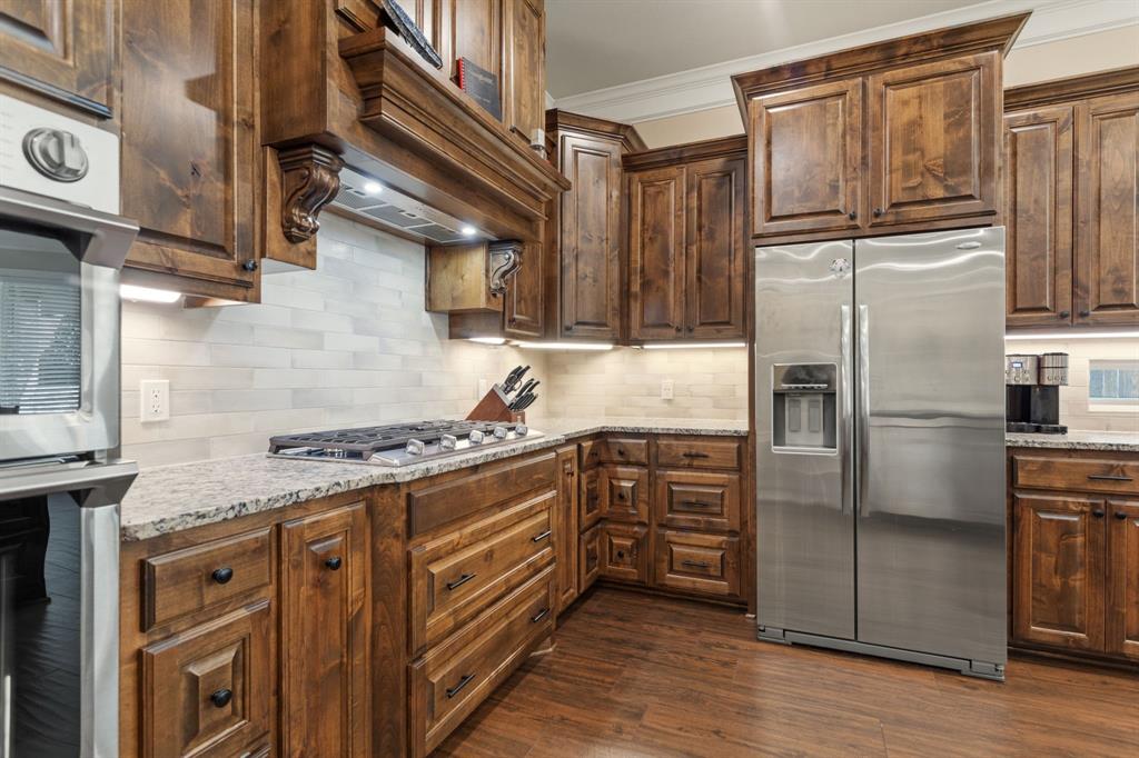 Waters Edge Oak Hollow - Residential