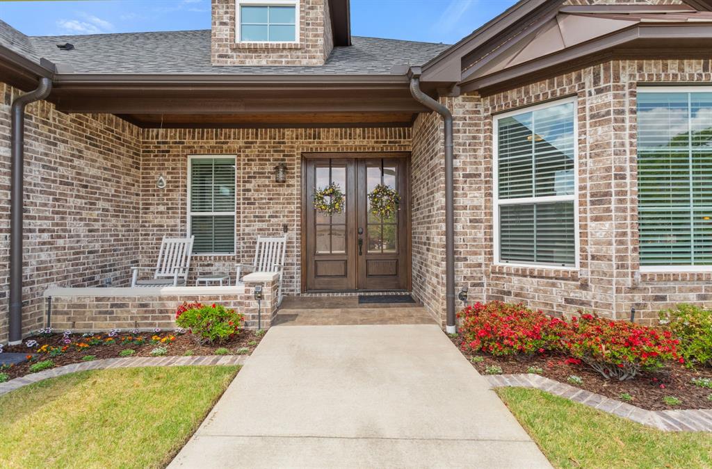Waters Edge Oak Hollow - Residential