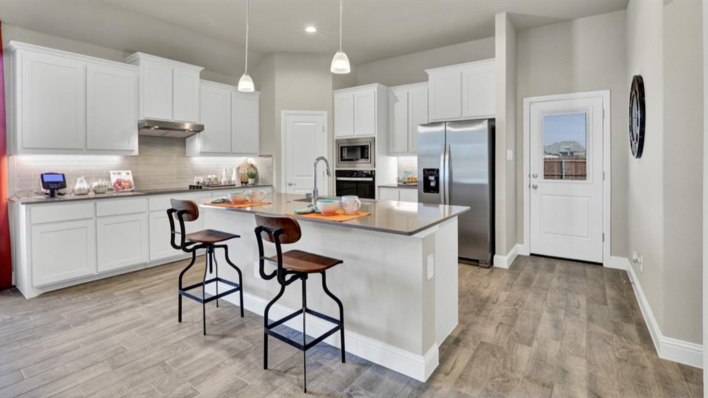 Lakeview Pointe - Residential