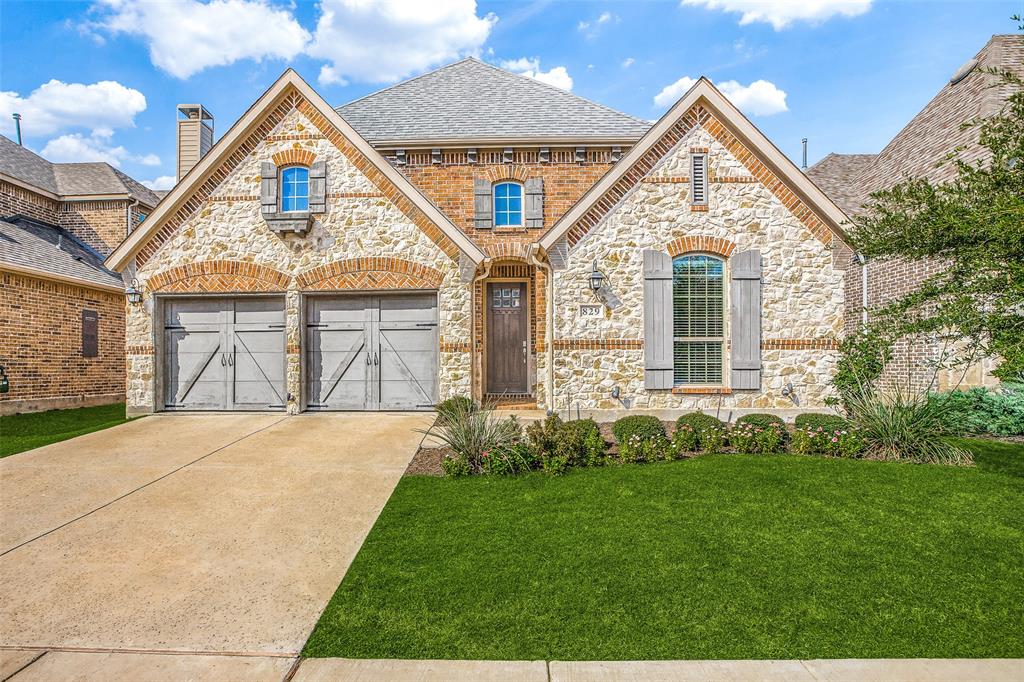 Located in Prosper ISD, this 4 bed, 3 bath home is tucked away in the quiet and quaint Eastland
neighborhood in highly sought-after Light Farms. This open concept plan features wood floors and lots of natural light. The flex room just off of the kitchen-living, features French doors making it a perfect space for formal dining, study, playroom, or media. Kitchen has an oversized custom island, custom backsplash and breakfast area with a built-in desk! The owner's retreat is spacious and peaceful, featuring an ensuite bath with neutral
tile floors, dual vanities, garden tub and a walk-in closet. Extended backyard patio is a great space to entertain. Enjoy direct access to the ONSITE elementary school, 13+ miles of trails, 5 pools, tennis courts, gym, private lake, dog park, restaurant & more! Includes washer, dryer, and refrigerator. Available for move-in mid-December.