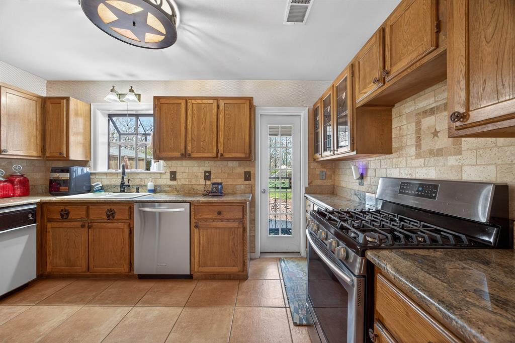 Oakhurst - Residential