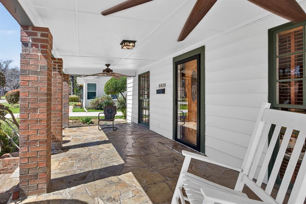 Oakhurst - Residential