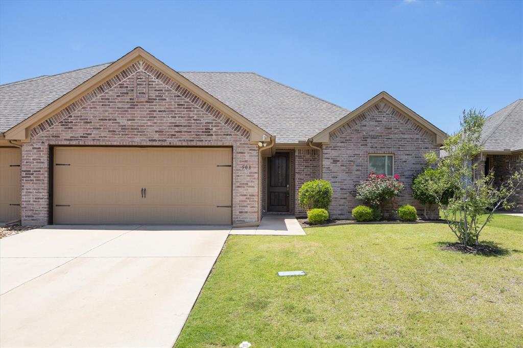 Old Granbury Villa - Residential
