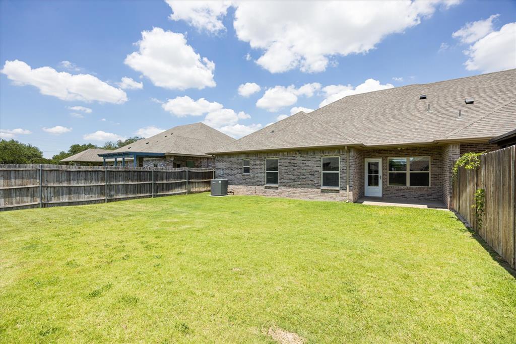 Old Granbury Villa - Residential