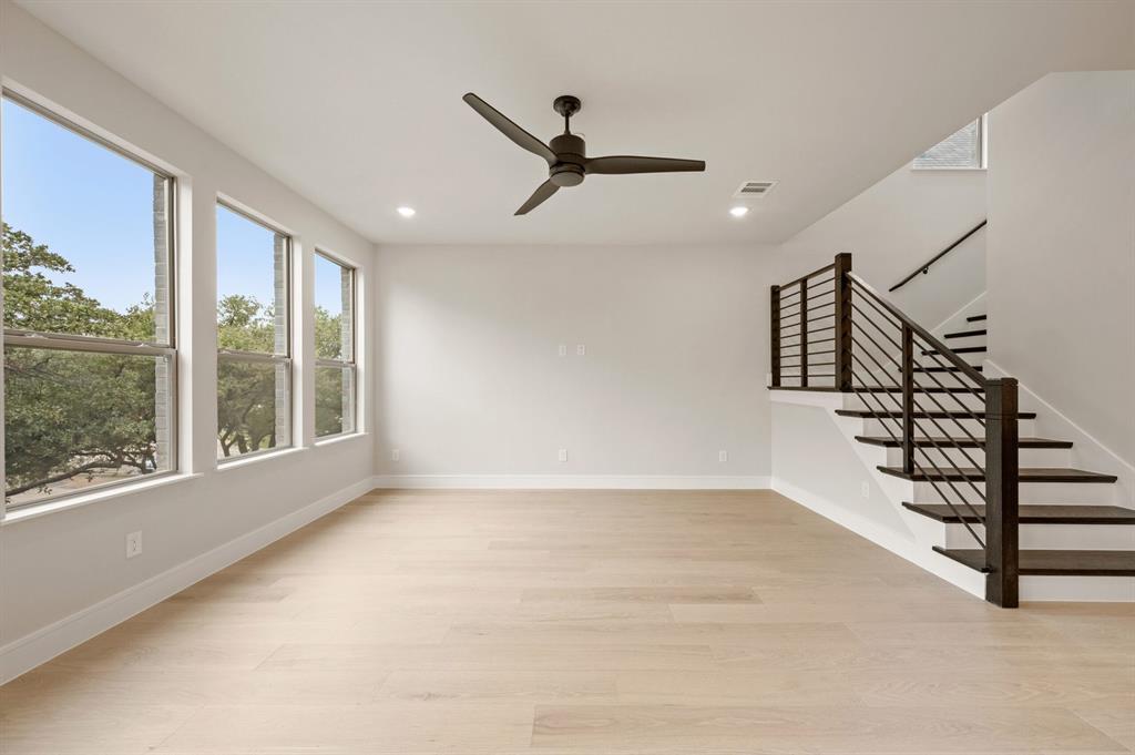 Linkside Las Colinas - Residential