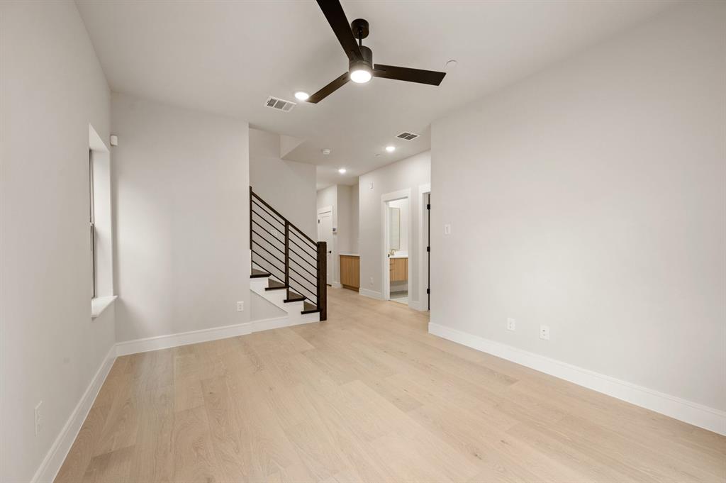 Linkside Las Colinas - Residential