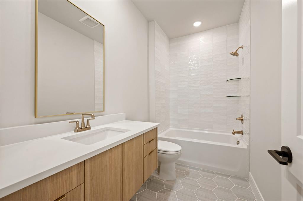Linkside Las Colinas - Residential