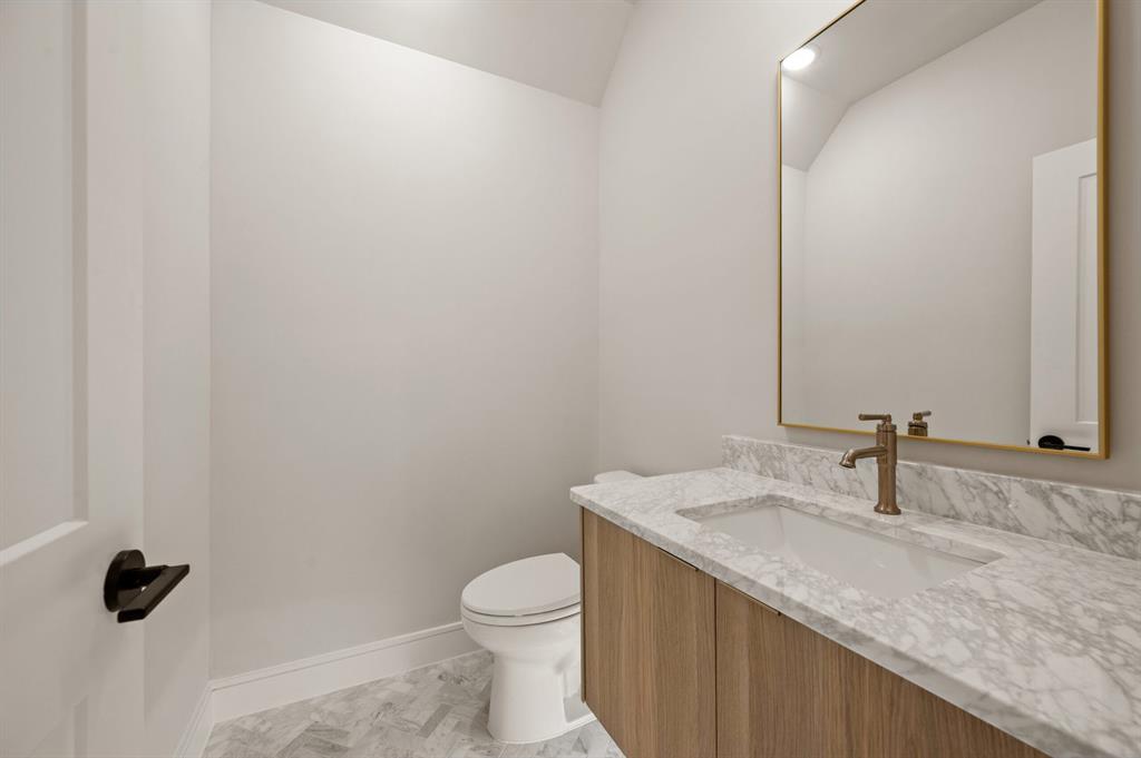 Linkside Las Colinas - Residential
