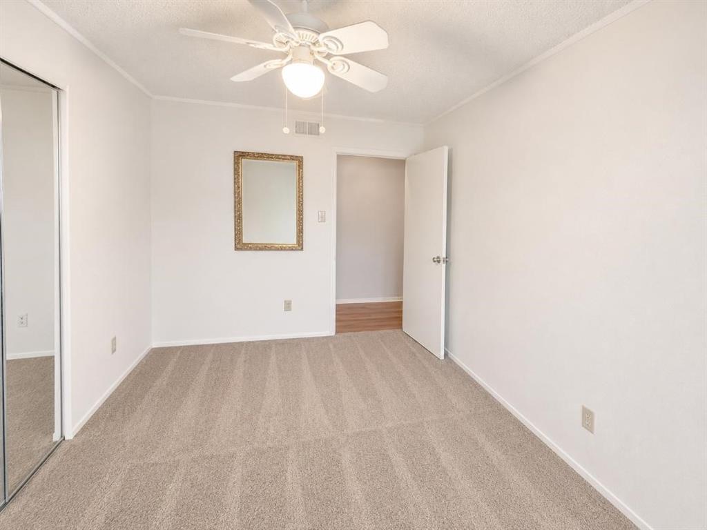 Royal Knoll Condos - Residential