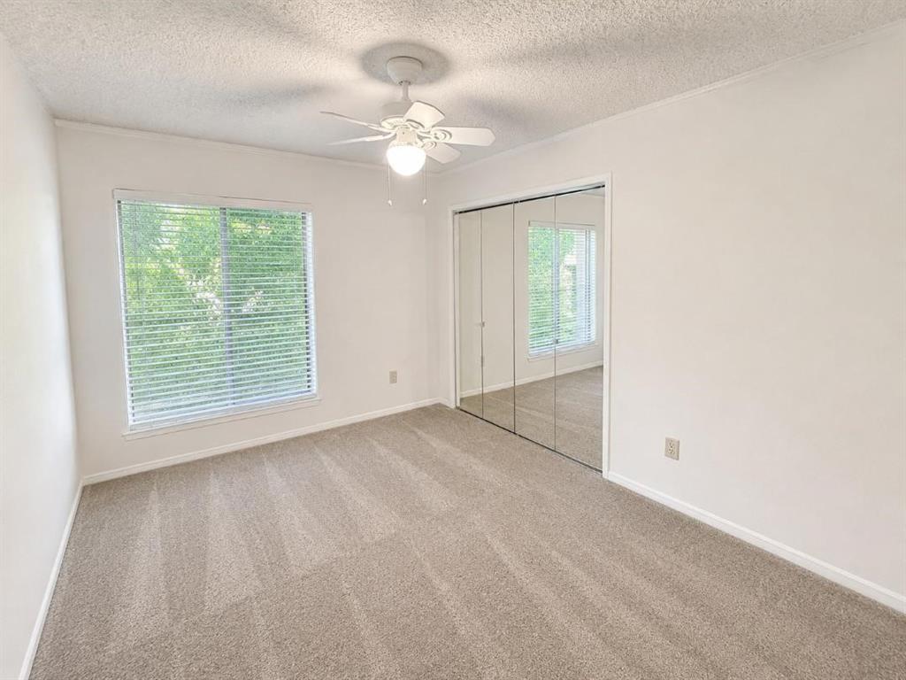 Royal Knoll Condos - Residential