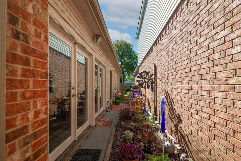 Bent Trail Village - Residential