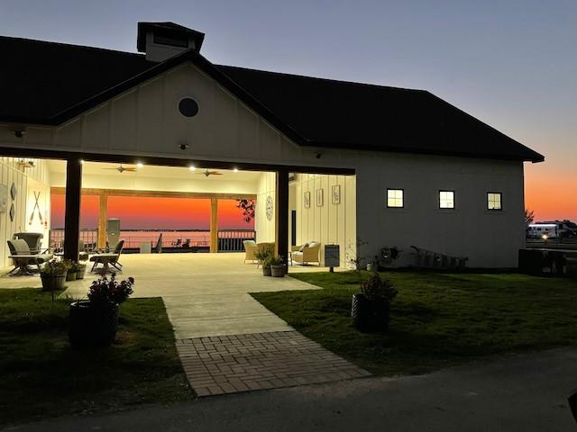 Peninsula Point - Land