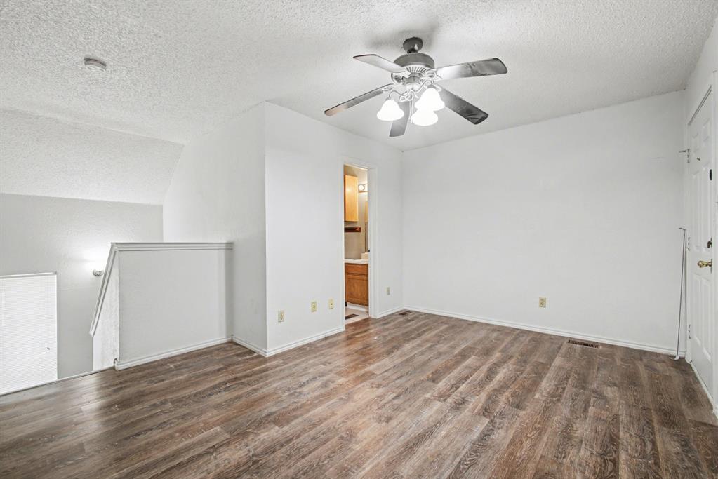 Richalnd Trace Condos - Residential