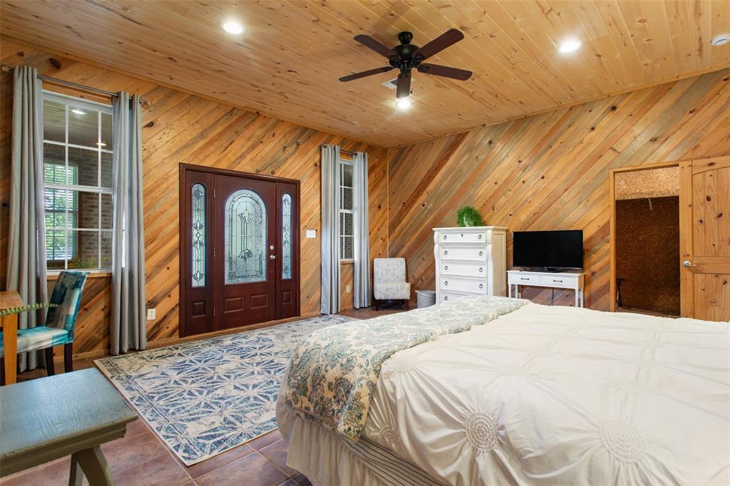 AB 283 E HILLHOUSE SUR, TR 5P - Residential