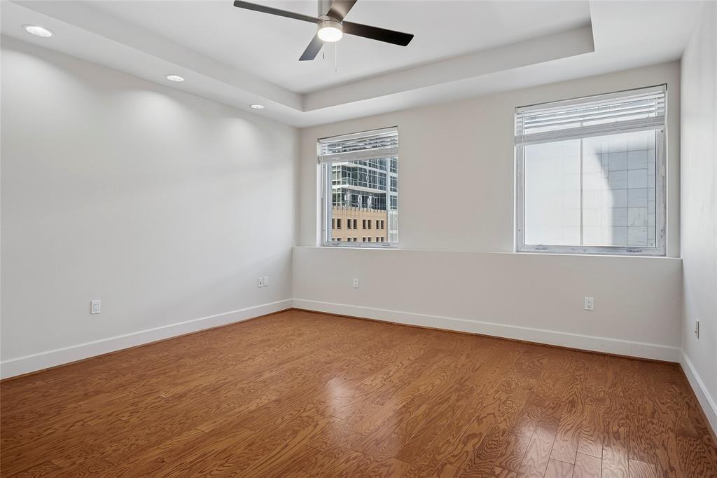 Elm Street Condo 1505 - Residential