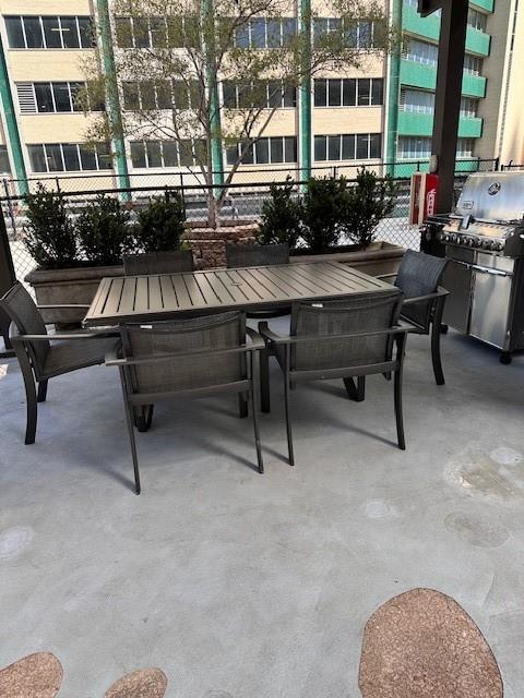 Elm Street Condo 1505 - Residential