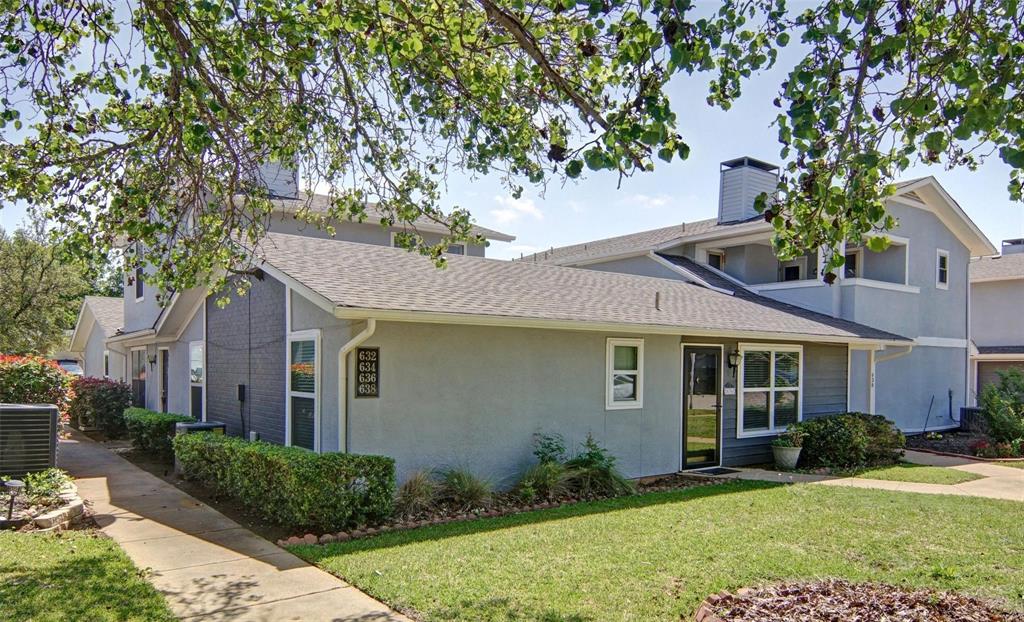 Cedar Ridge At Hurst Twnhms - Residential