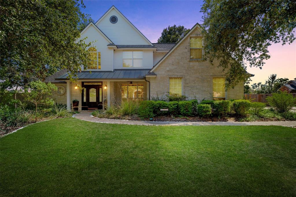Welcome to Your Dream Home!
This stunning 4-bedroom, 4-bathroom two-story home offers the perfect blend of comfort, style, and functionality—located in a highly sought-after, family-friendly neighborhood.

Step inside to find a spacious and inviting layout, featuring a downstairs master suite for added privacy and convenience. The main level also boasts a bright and open living room, ideal for entertaining or relaxing. Upstairs, a versatile family room provides the perfect space for movie nights, a home office, or a play area.

Outside, escape to your private backyard oasis, complete with a sparkling pool and hot tub, lush landscaping, and plenty of space to relax or entertain year-round.

With modern finishes, ample living space, and a location that can’t be beat, this home is a rare find. Don’t miss your chance to own a slice of paradise!