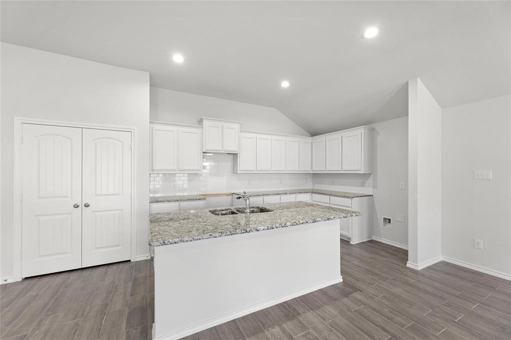 Rainbow Ridge - Residential