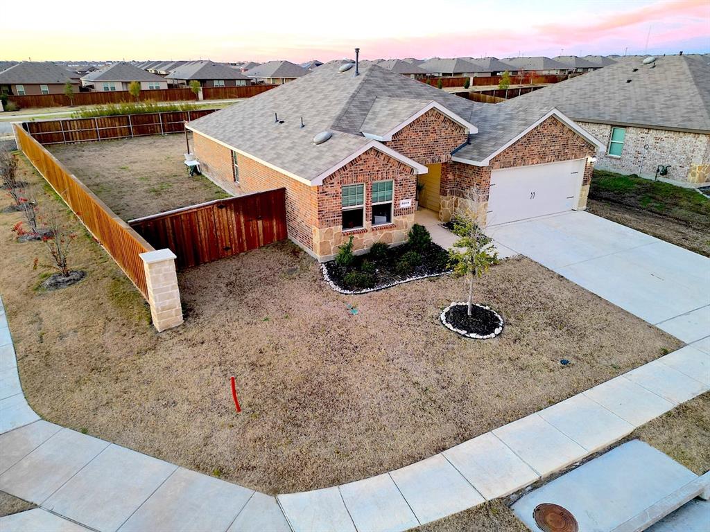 Windmill Farms-Ph 4a - Residential Lease