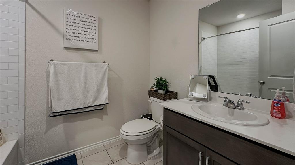 Windmill Farms-Ph 4a - Residential Lease