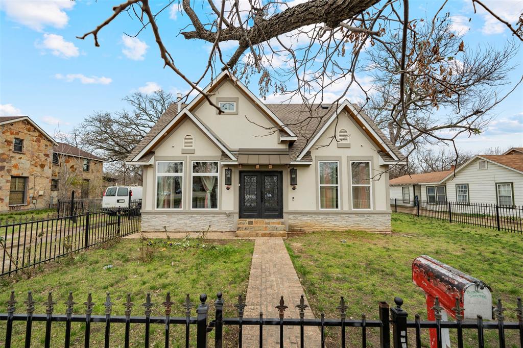 Ideally located in downtown Irving, this well-maintained home offers a versatile floor plan and exceptional convenience. Featuring two spacious living areas, the layout provides flexibility for everyday living, entertaining, or work-from-home needs.

The beautiful kitchen serves as the heart of the home, offering ample cabinetry, counter space, and an open flow into the main living areas. Natural light throughout enhances the inviting and functional design.

With close proximity to dining, shopping, major highways, and local amenities, this property combines comfort and accessibility. Seller is offering up to $5,000 toward buyer’s closing costs with acceptable offer, presenting a great opportunity in a highly sought-after Irving location.