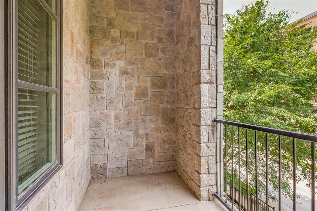 Vine Condominiums - Residential
