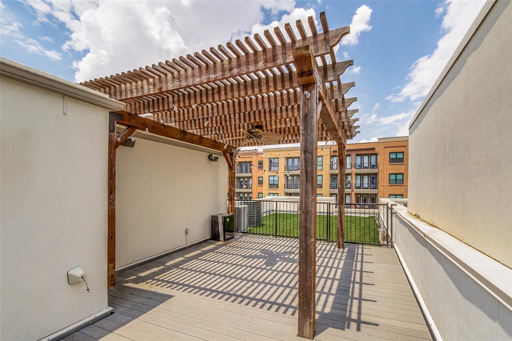 Vine Condominiums - Residential