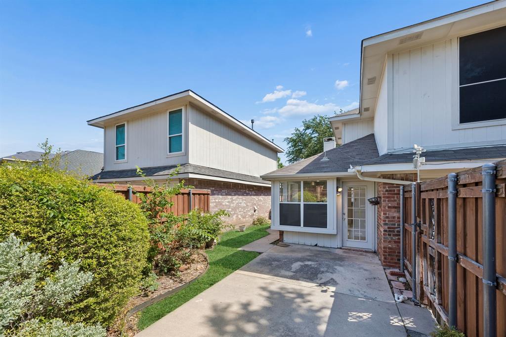 Raintree Village - Residential