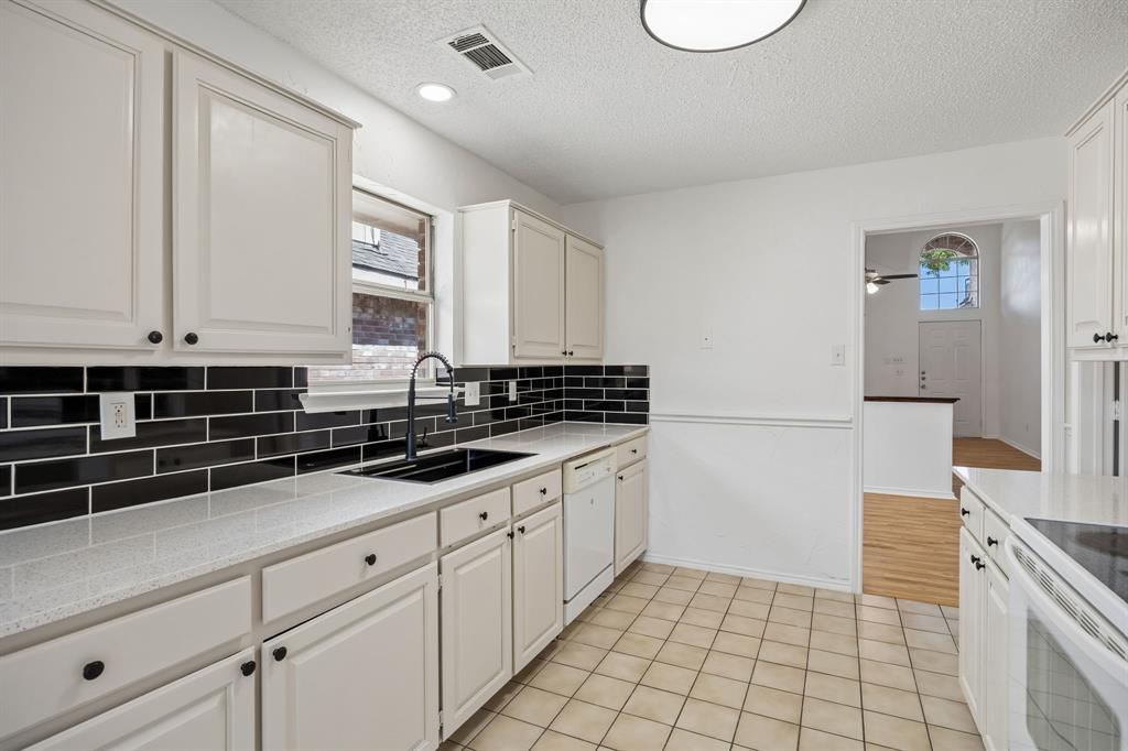 Raintree Village - Residential